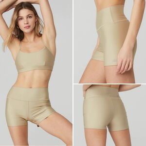 ALO Yoga airlift shorts color SAND size Small